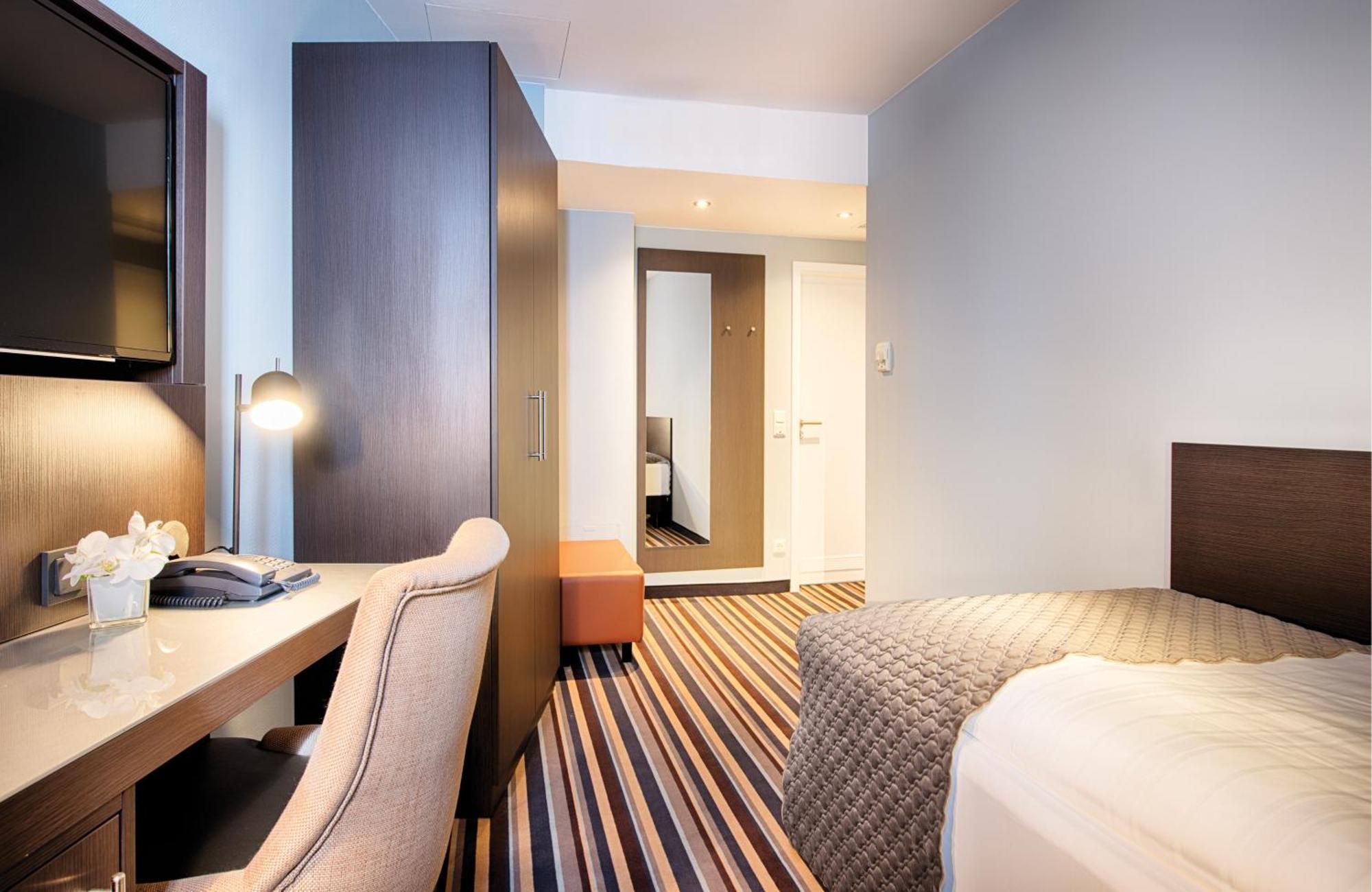 Leonardo Boutique Hotel Düsseldorf Exterior foto